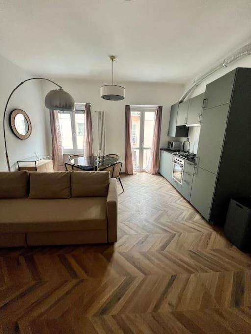 Casa Sassari - Vicino Porta Susa F.S. Τορίνο Εξωτερικό φωτογραφία